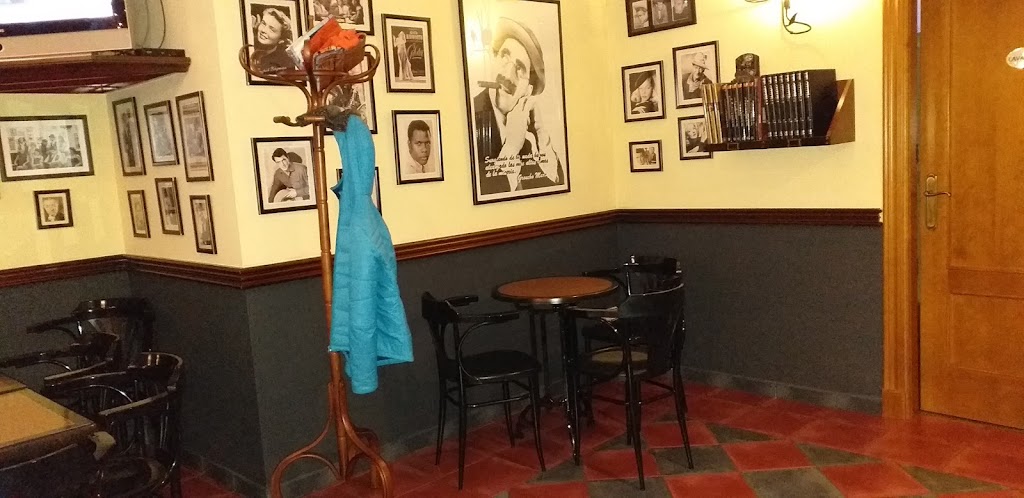 Cafeteria D'cine — Ambiente