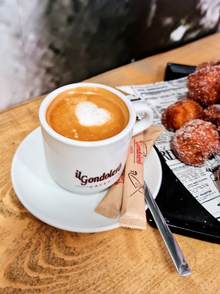 El Moli ( Cafes -Tapes i mes )