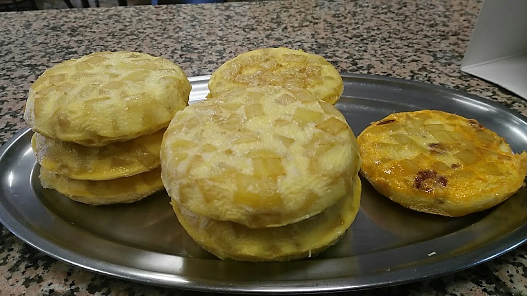 Bar Juande Tapas — Comida y bebida