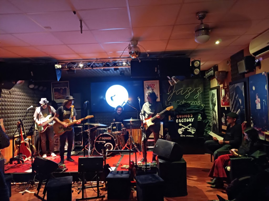 Pub Cosmos Factory Club