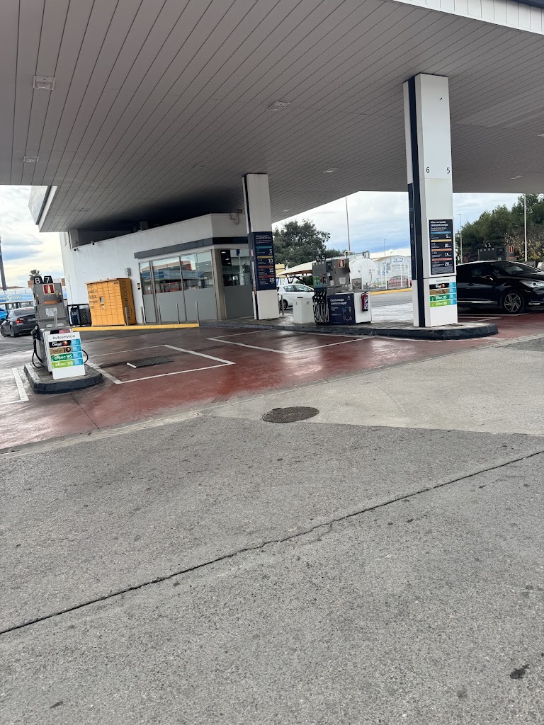 Estacion de Servicio Repsol — Estacion de servicio