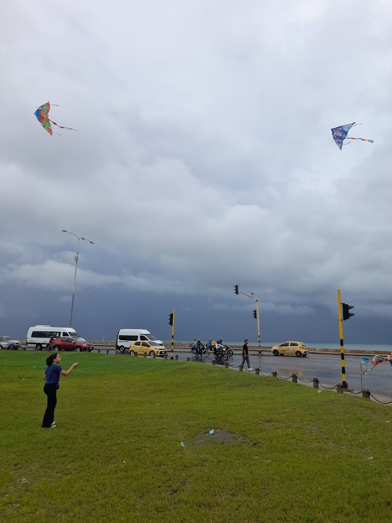 INSTITUTO EDUCATIVO MUNDO HACIA EL FUTURO