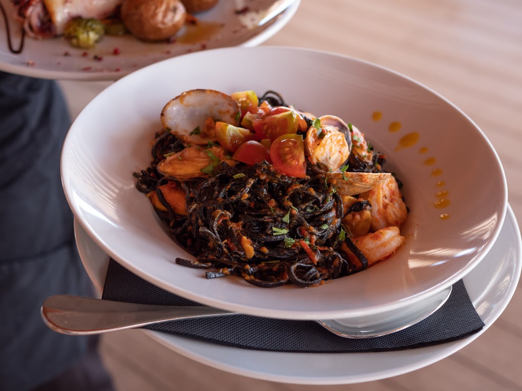 Ses Roques Restaurant — Comida y bebida