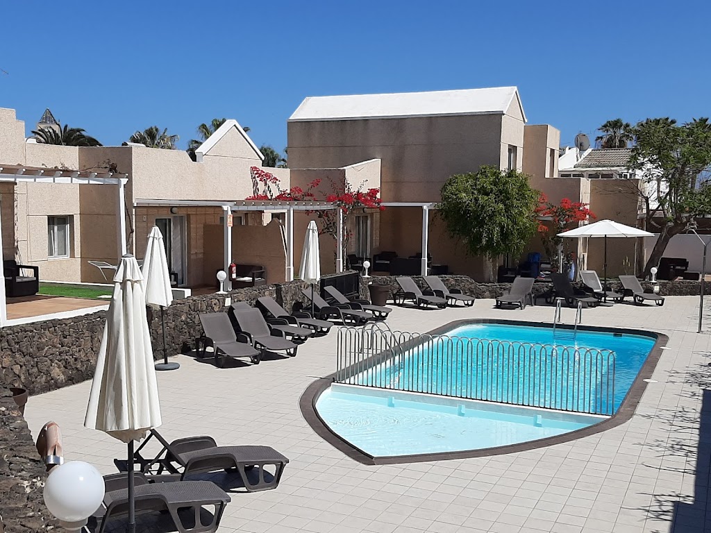 Apartamentos La Chalana