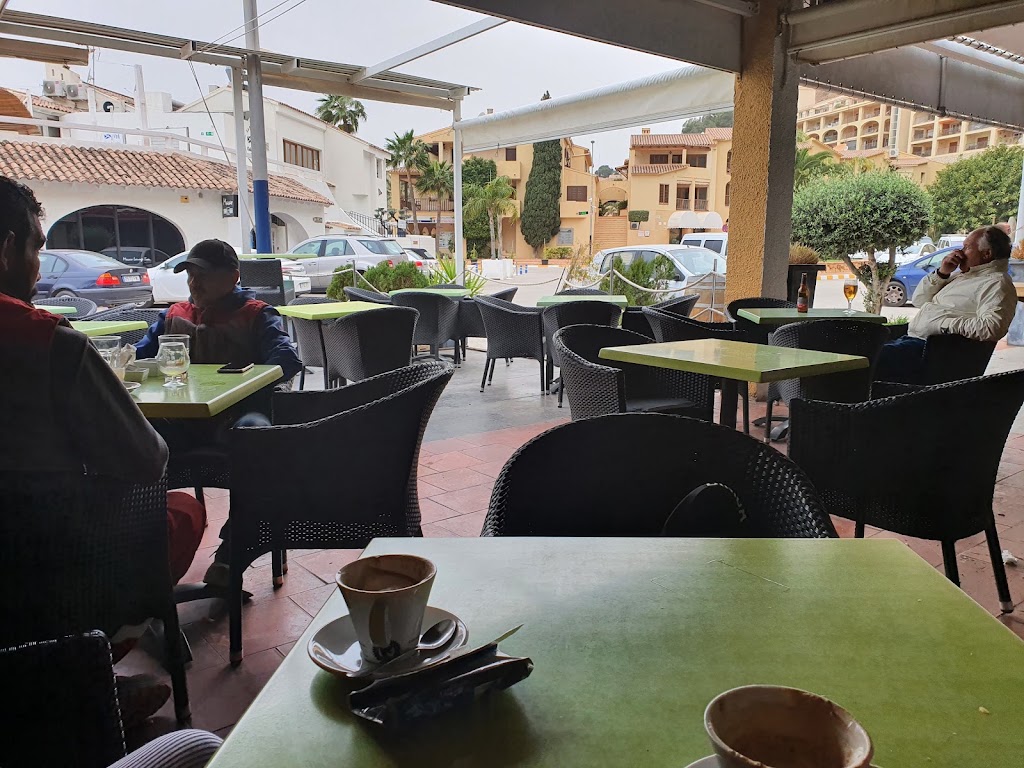 Cafeteria Campomanes — Ambiente