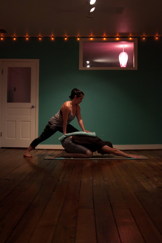  Hydra Yoga Therapy and Integrated Thai Massage