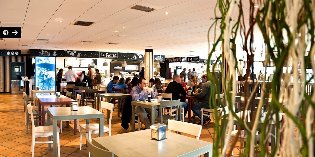 Area de Servicio Logrono La Pausa — Ambiente