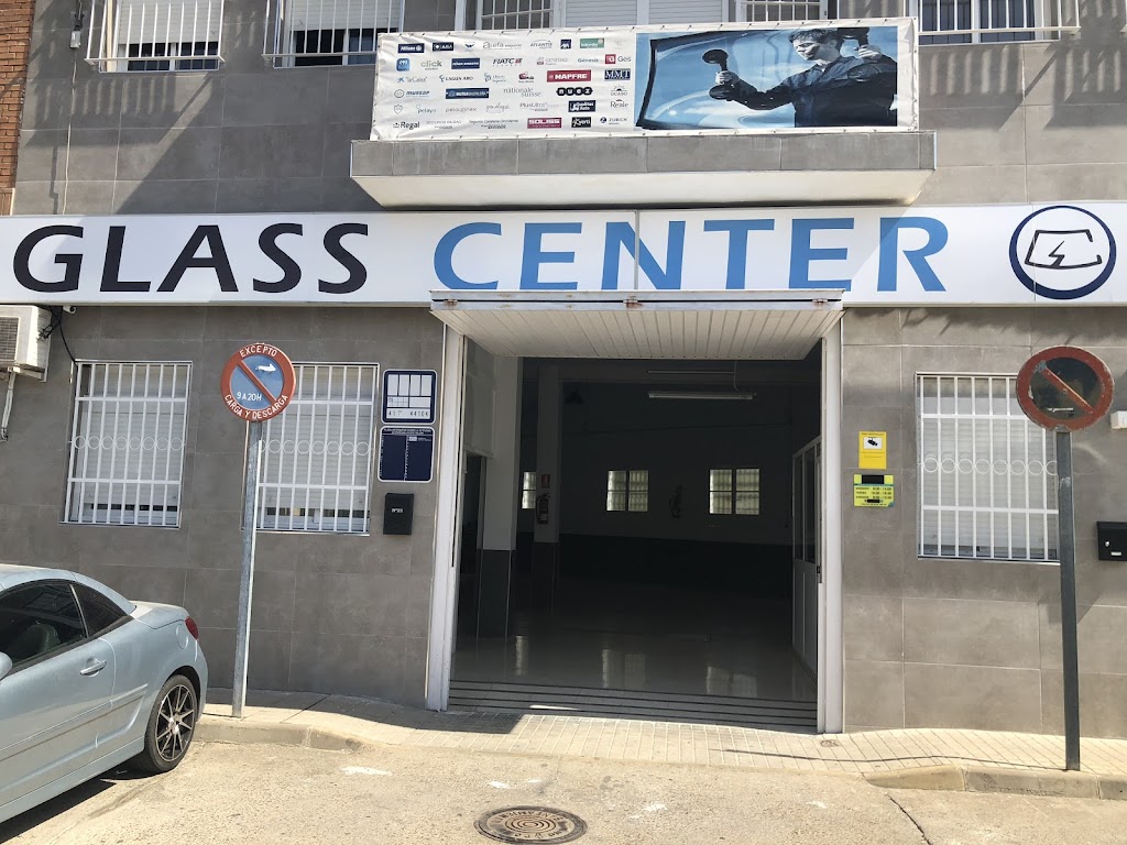 Glass Center. Tintado de Lunas y Sustitucion de Parabrisas