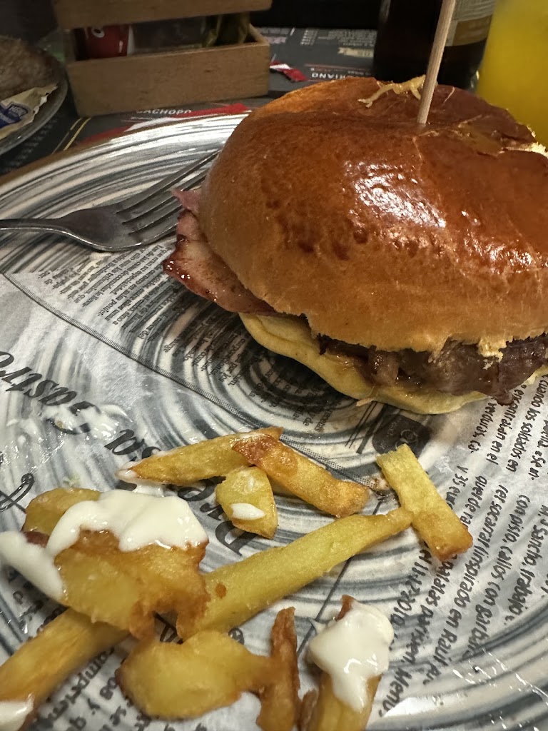 Loro Charly Ripollet Restaurant — Mas recientes