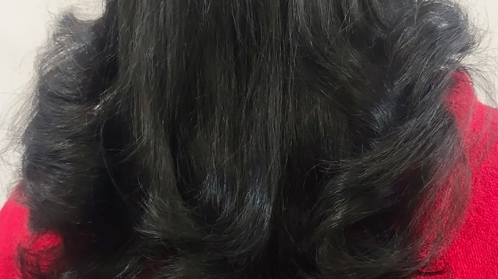 Look Fabulous Unisex Hair Beauty Salon