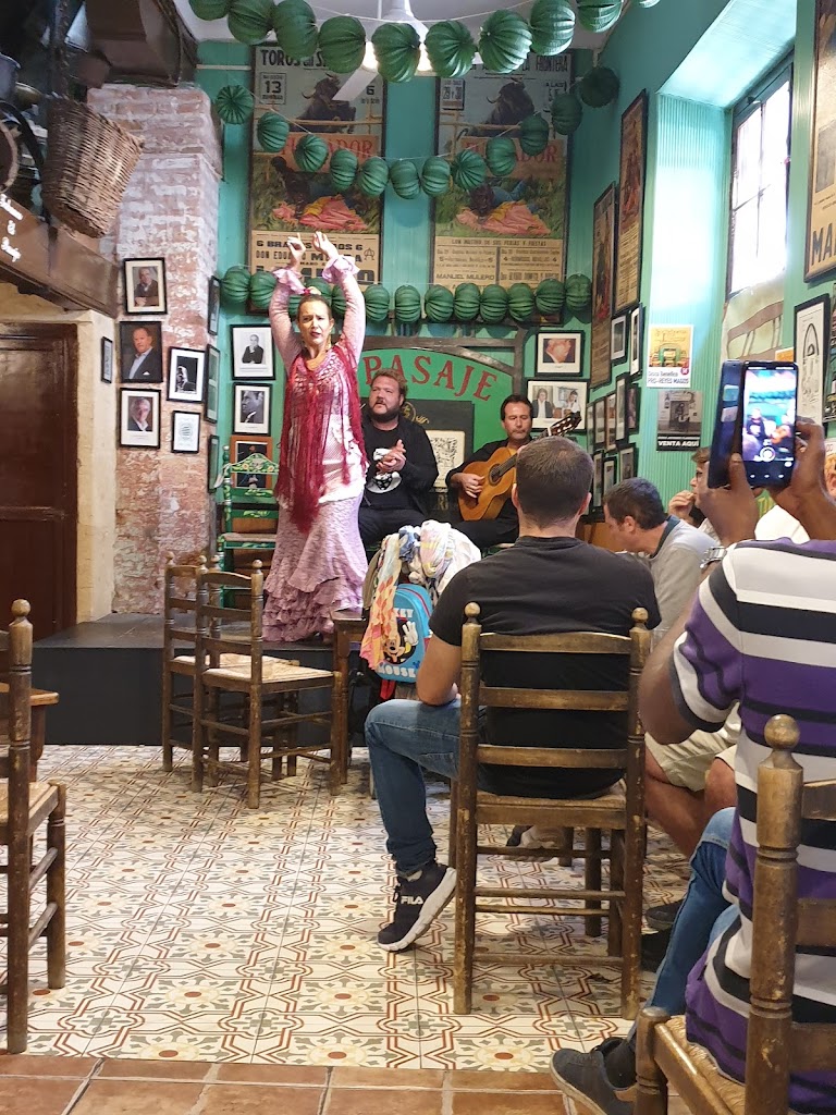 TABANCO EL PASAJE -VINOS y FLAMENCO en JEREZ-