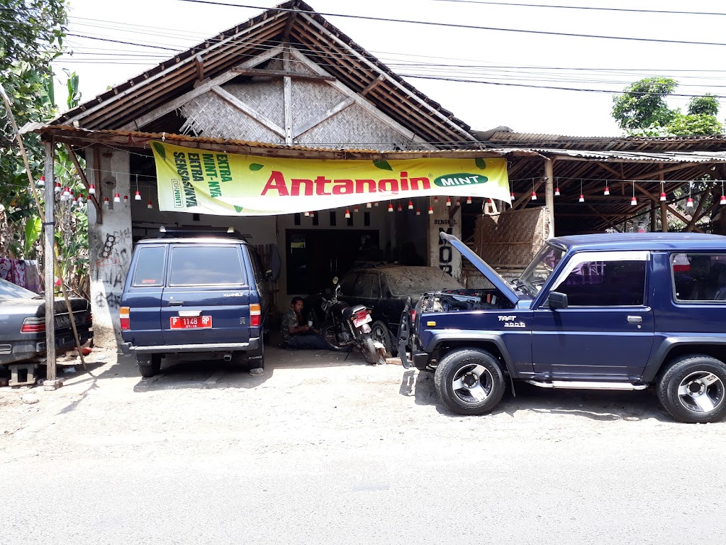 Bengkel Mobil 666