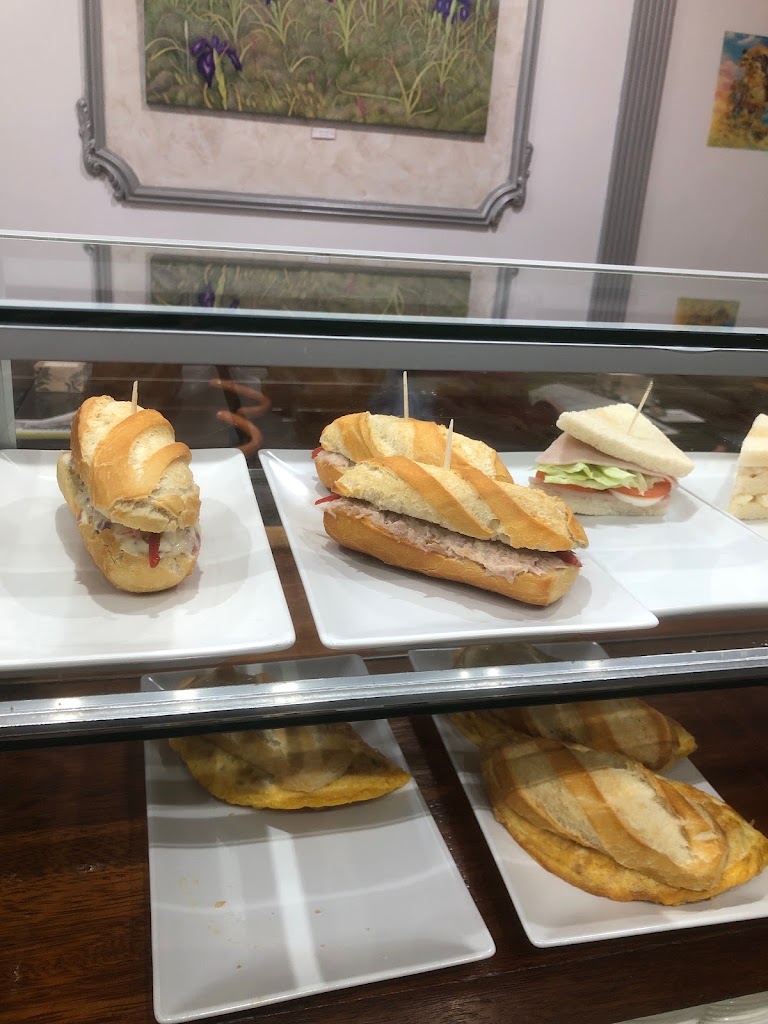 Cafe Boulevard — Comida y bebida