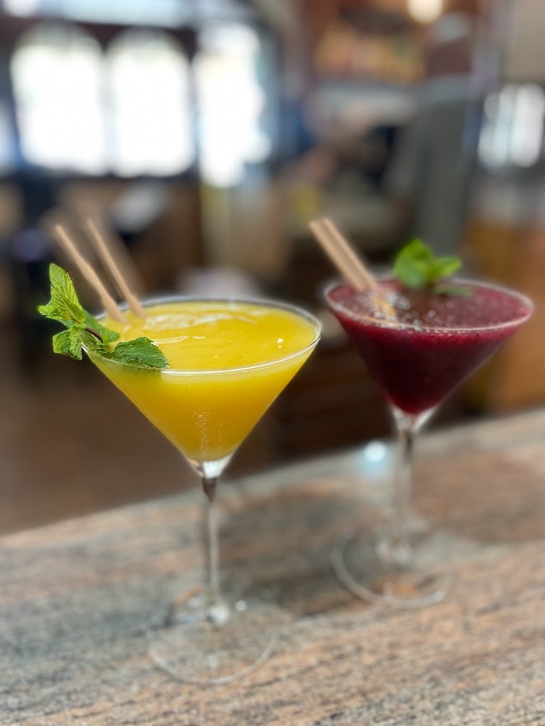 Pizzeria Cheers Salou — Comida y bebida