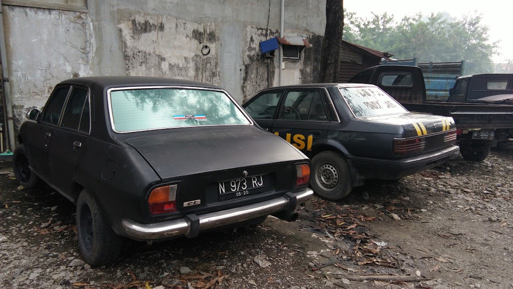 Bengkel Mobil Jally Jaya