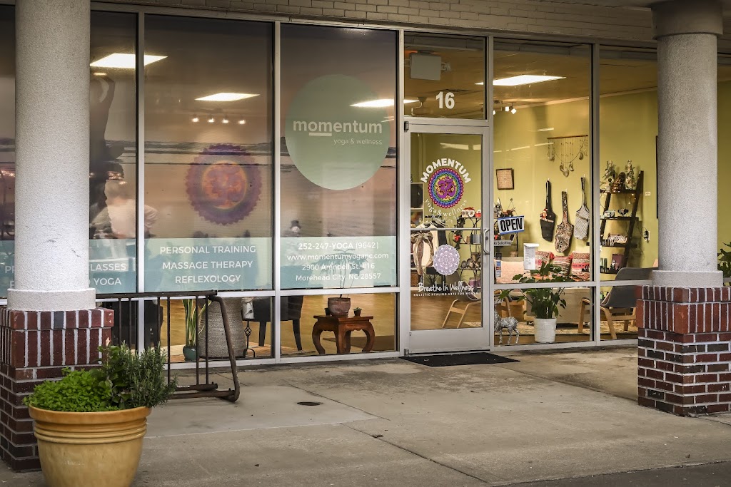  MOMENTUM Yoga & Wellness
