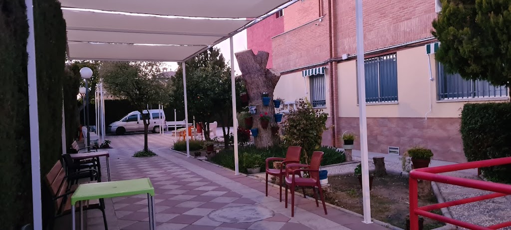 Residencia Virgen de la Paz — Exterior