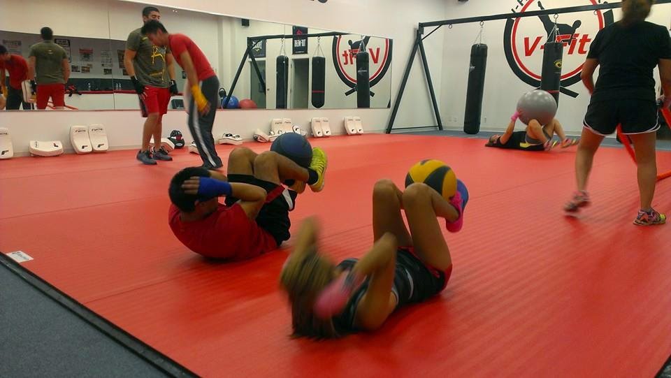  V-FIT HOUSE of CHAMPIONS