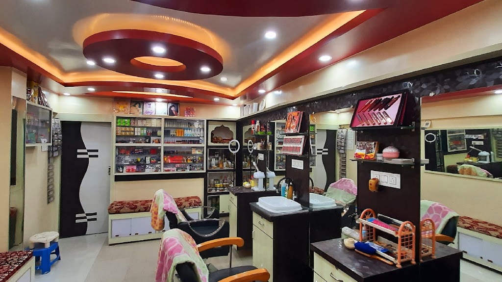 Mona Lisa Beauty Parlour Barh