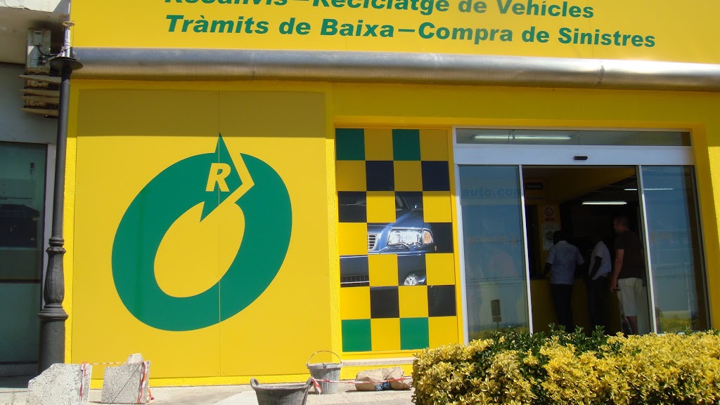 Reciclauto — Exterior