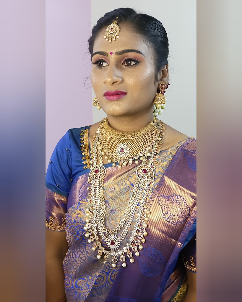 Divya S Beauty Parlour And Nail Artistry And Rental Fancy Dresses