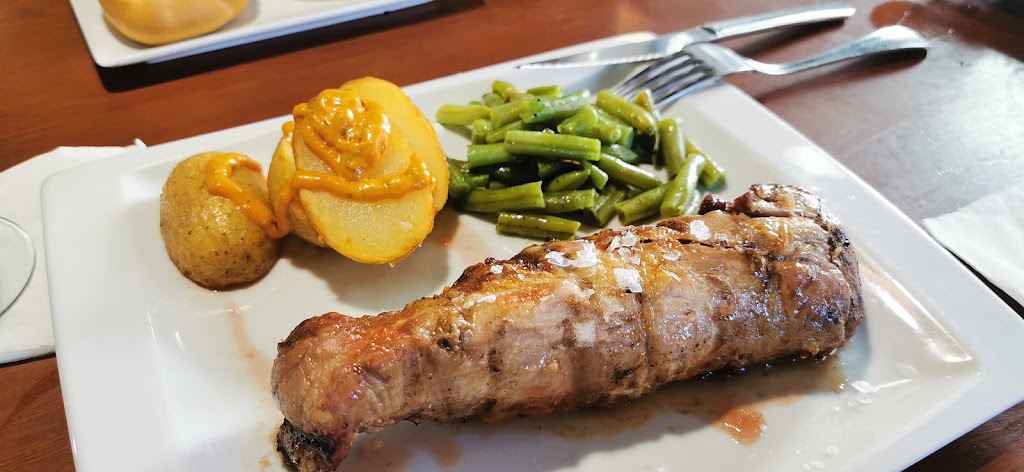 Restaurante la Carboneria — Comida y bebida