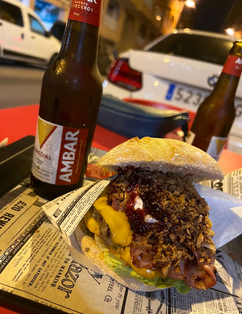Bocataka Guardamar — Comida y bebida