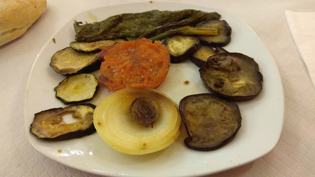 Segura Restaurante — Comida y bebida