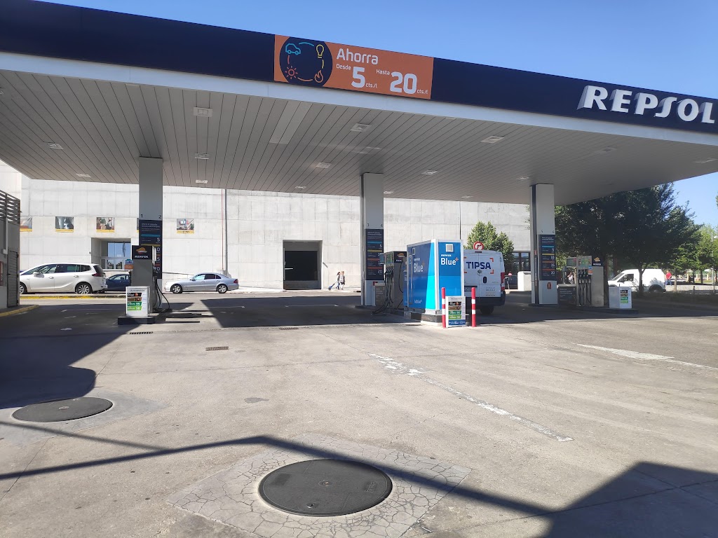 Estacion de Servicio Repsol — Exterior