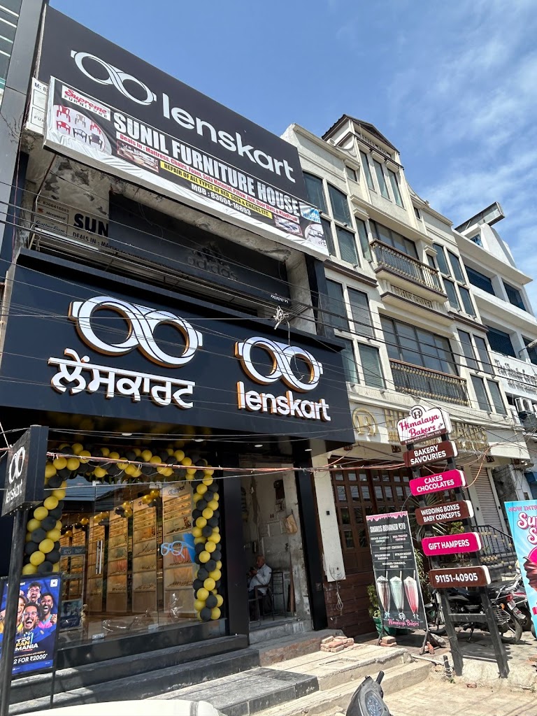 Lenskart Com Flagship Store At Pathankot