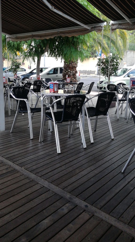 Cafeteria Ohana Dragon — Ambiente