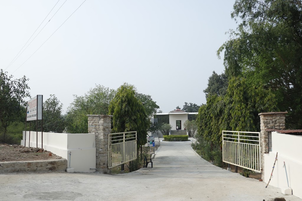 Eriline Resorts