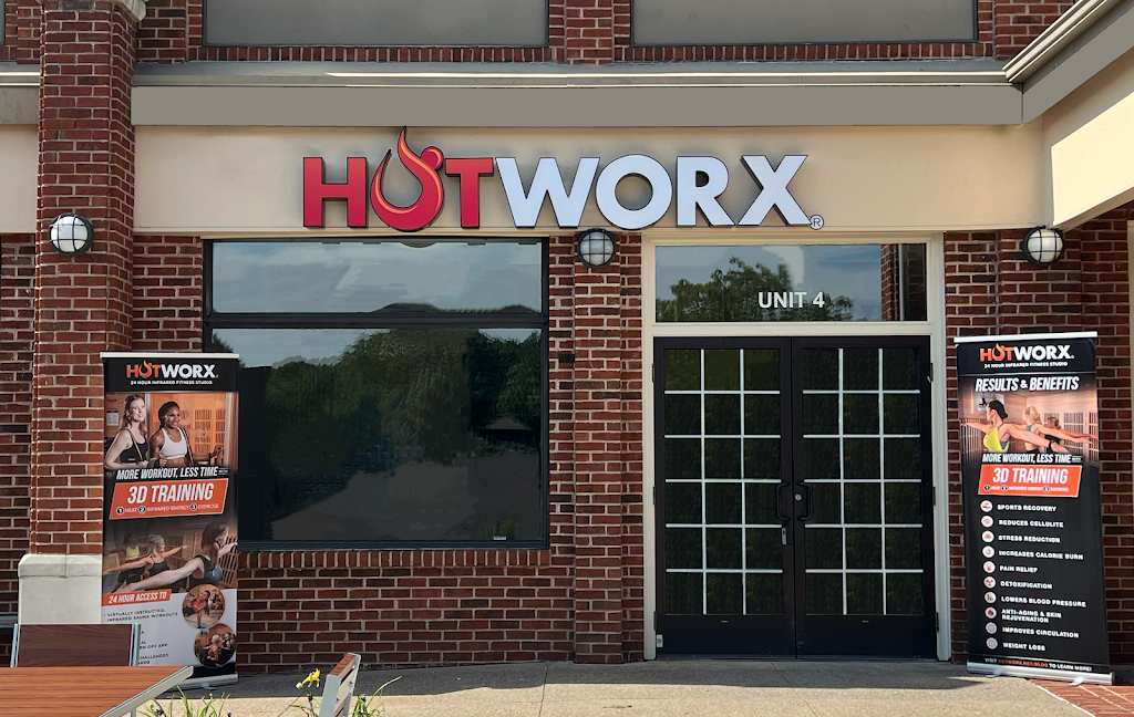  HOTWORX - Doylestown, PA - Mercer Square