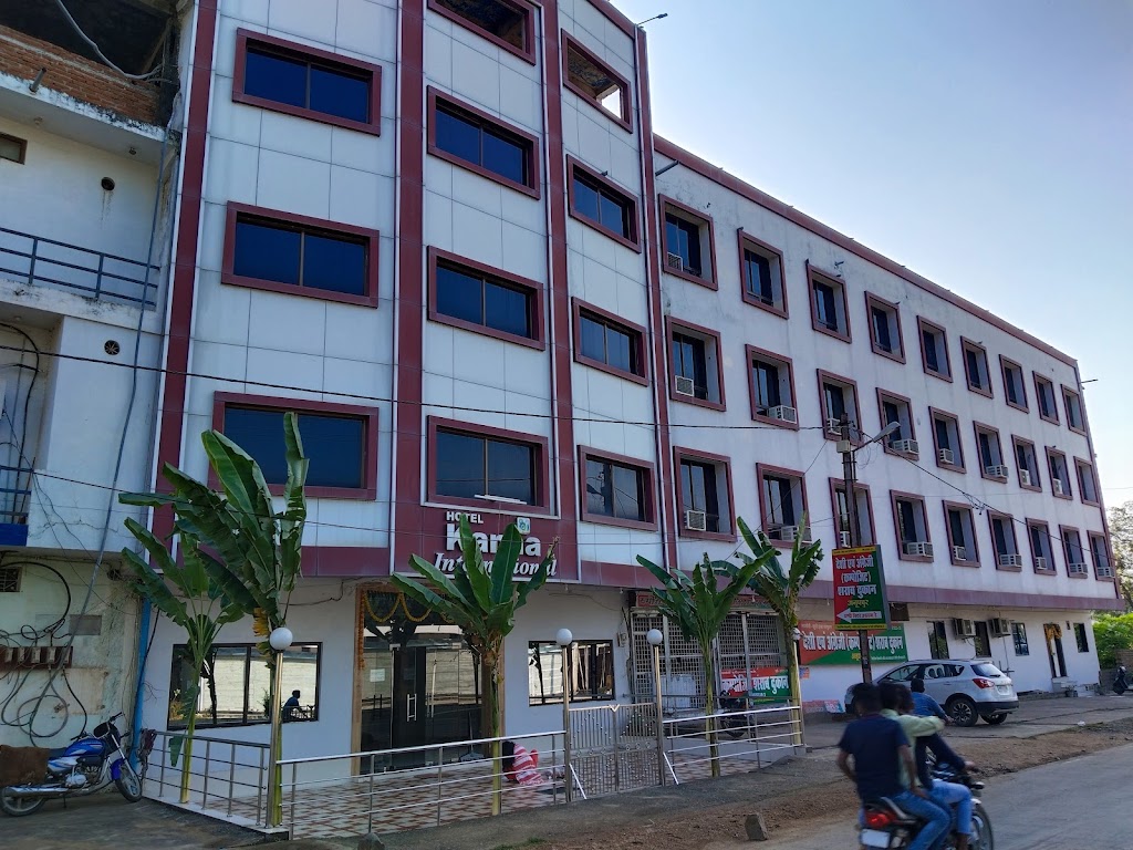 Hotel Kanha International
