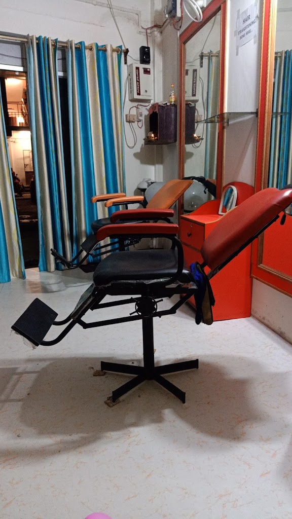 Diya Ladies Beauty Parlour