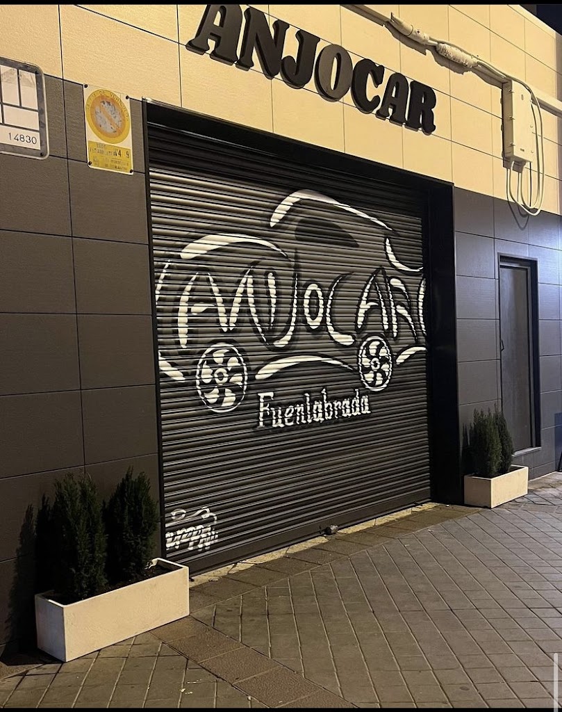 Taller Anjocar S.L — Exterior