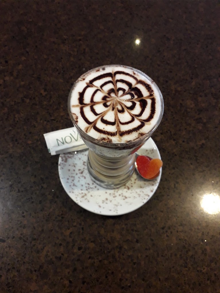 Cafeteria Racons De Cafe — Capuchino