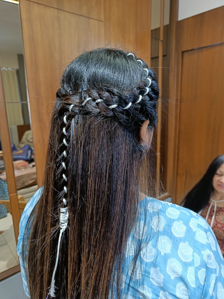 Vaishali Beauty Parlour