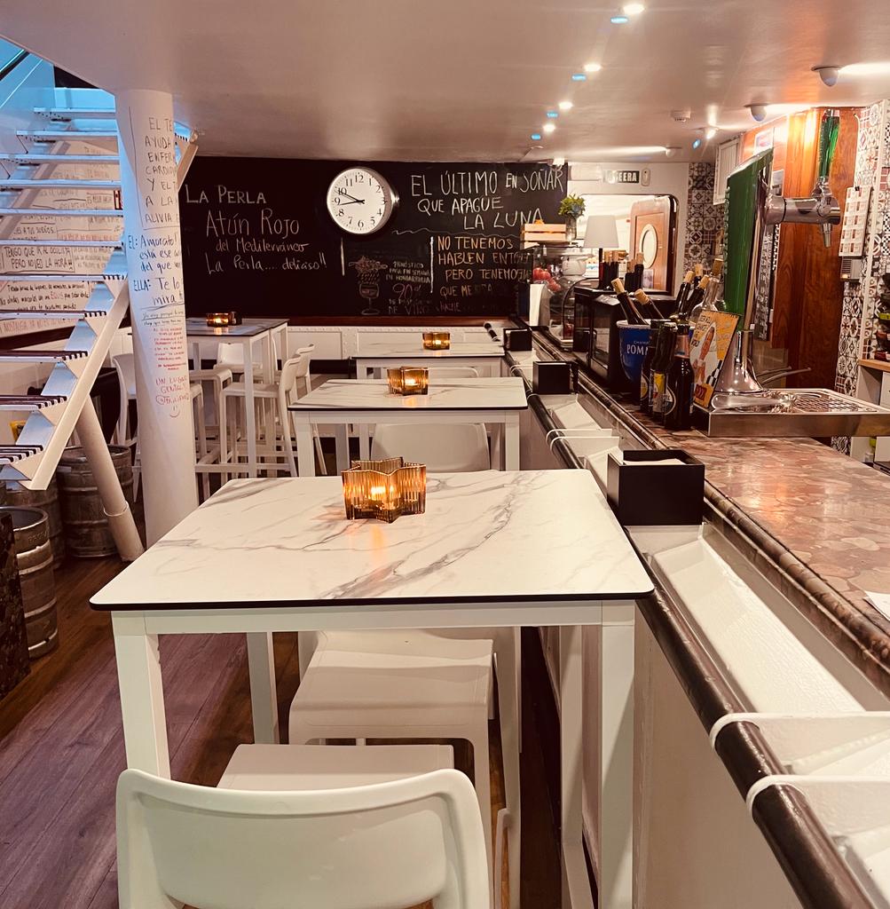 Taberna & Bistro la Perla