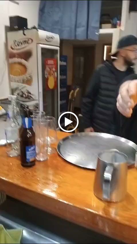 Bar Cafeteria Cerveceria Rincon Castellano — Videos