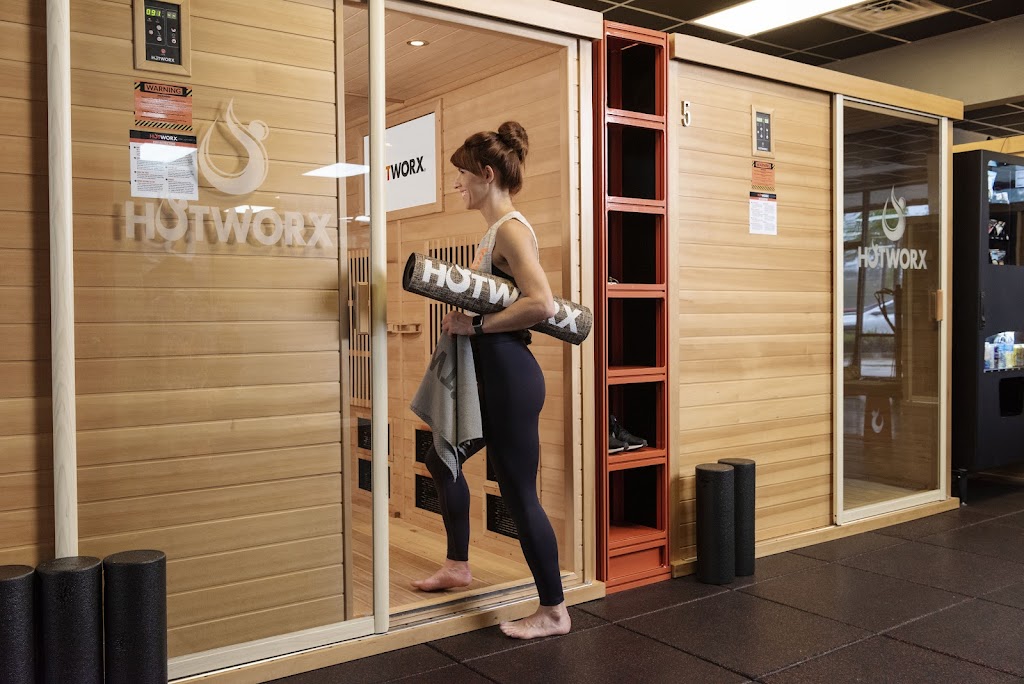  HOTWORX - Modesto, CA - Century Center Modesto