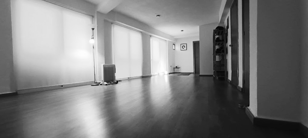 Prana Centro de Yoga y Estetica — Del propietario