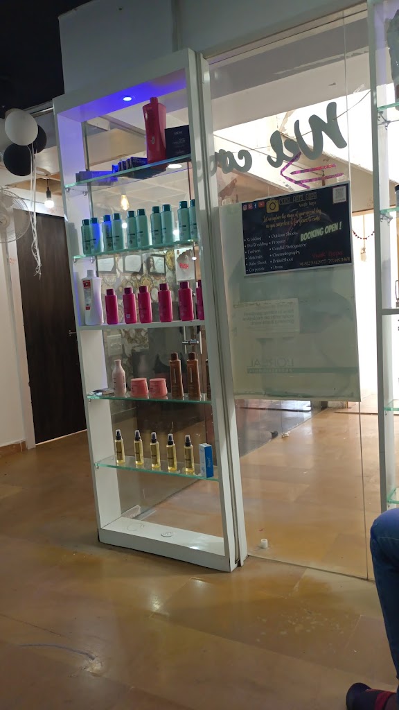 Best Saloon In Jaisalmer