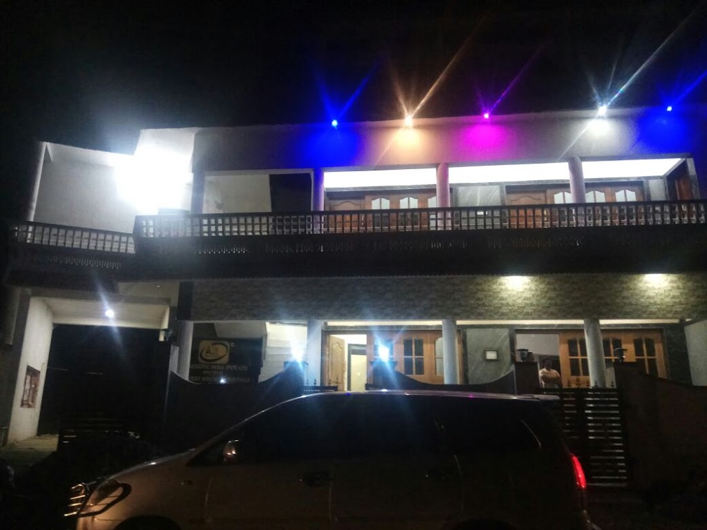 Yuga Guest House Courtallam