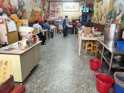 64511fa9c4d1698e1a101088 的照片