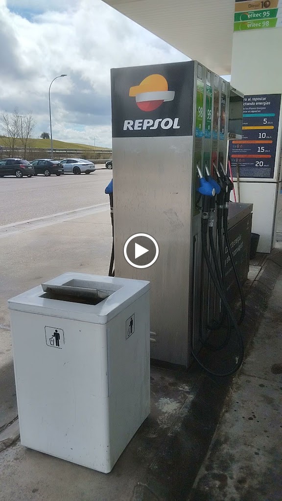 Estacion de Servicio Repsol — Videos