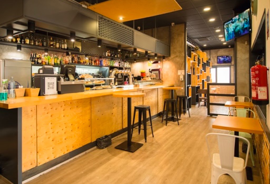 La Almazara Restaurante/ Rompecubas — Ambiente
