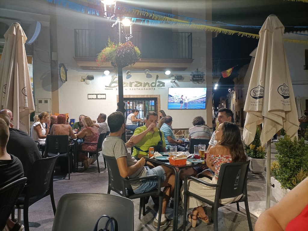 Cafe-Bar La Baranda — Ambiente
