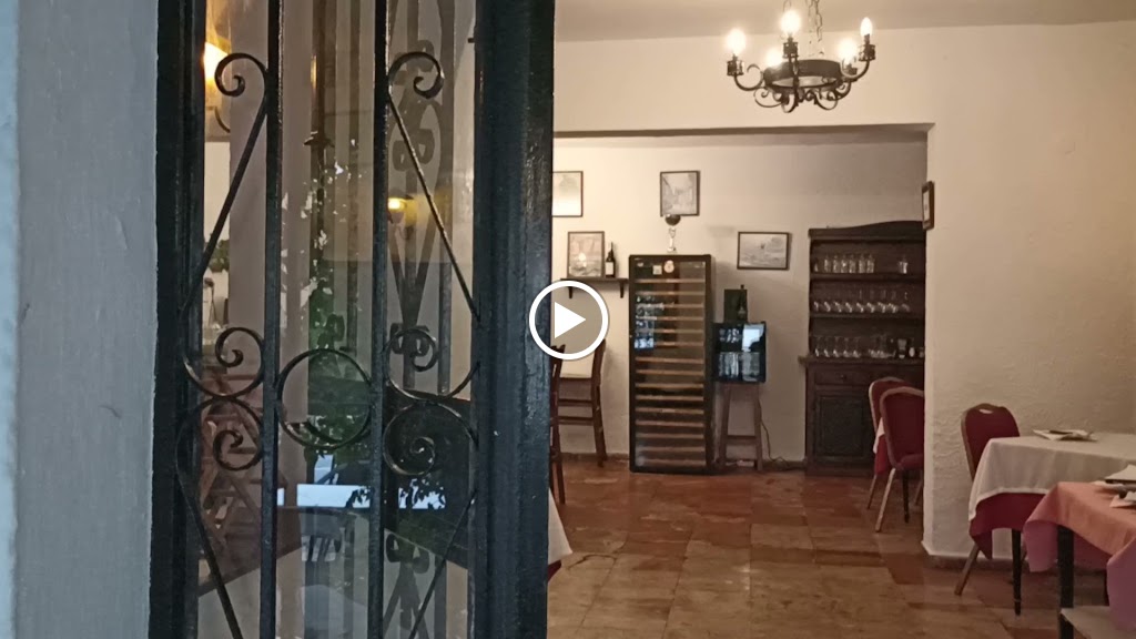 Restaurant OK - International Kitchen — Ambiente