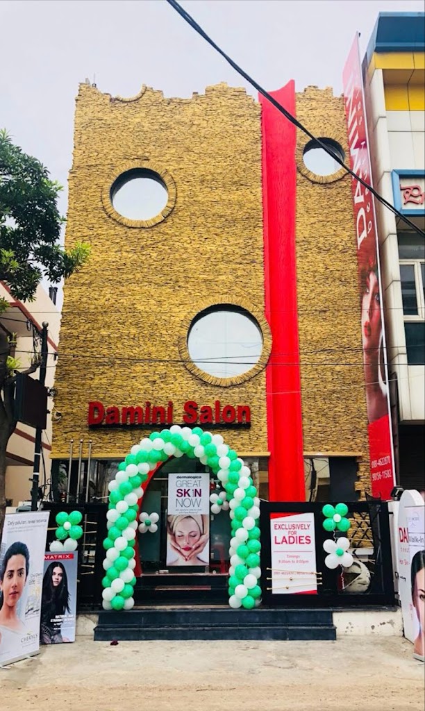 Damini Beauty Salon